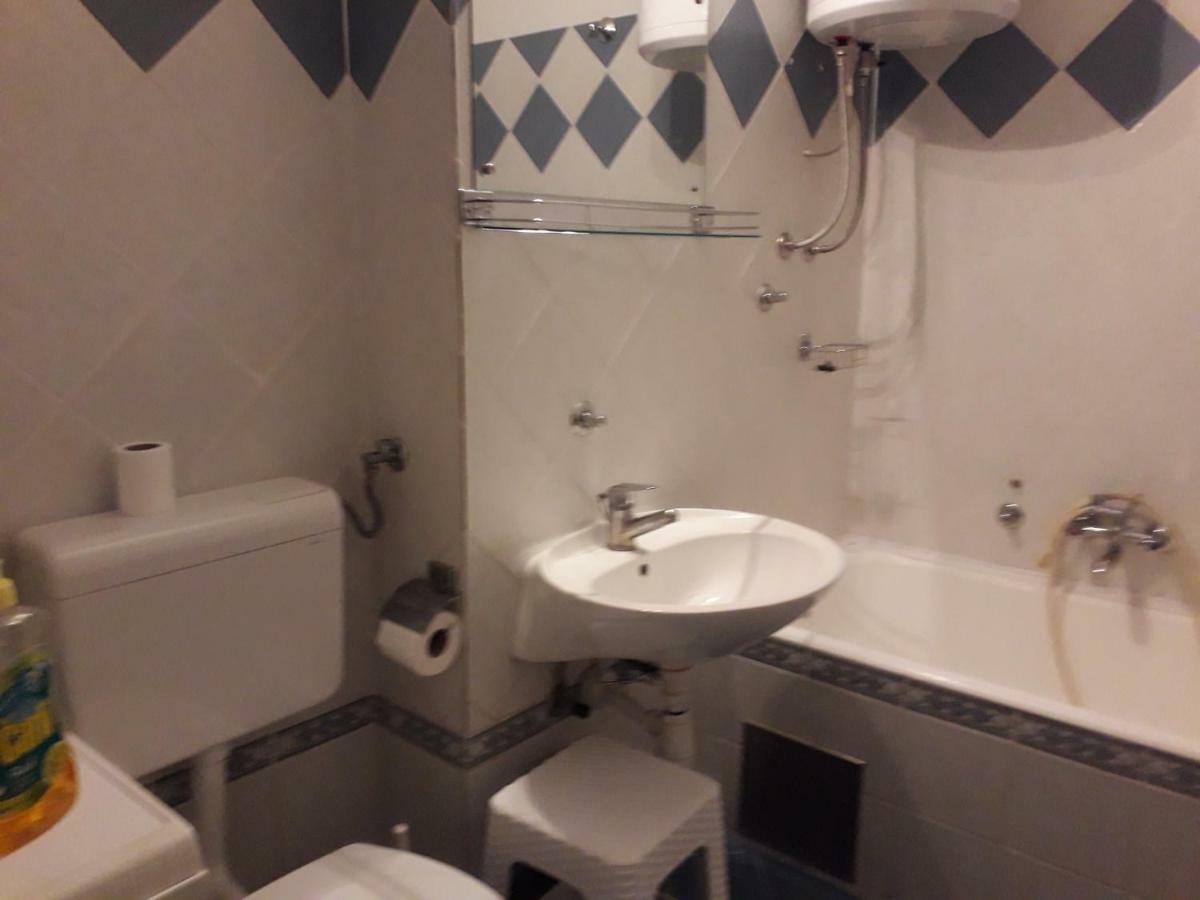Apartman Ana 2 Apartment Рийека Екстериор снимка